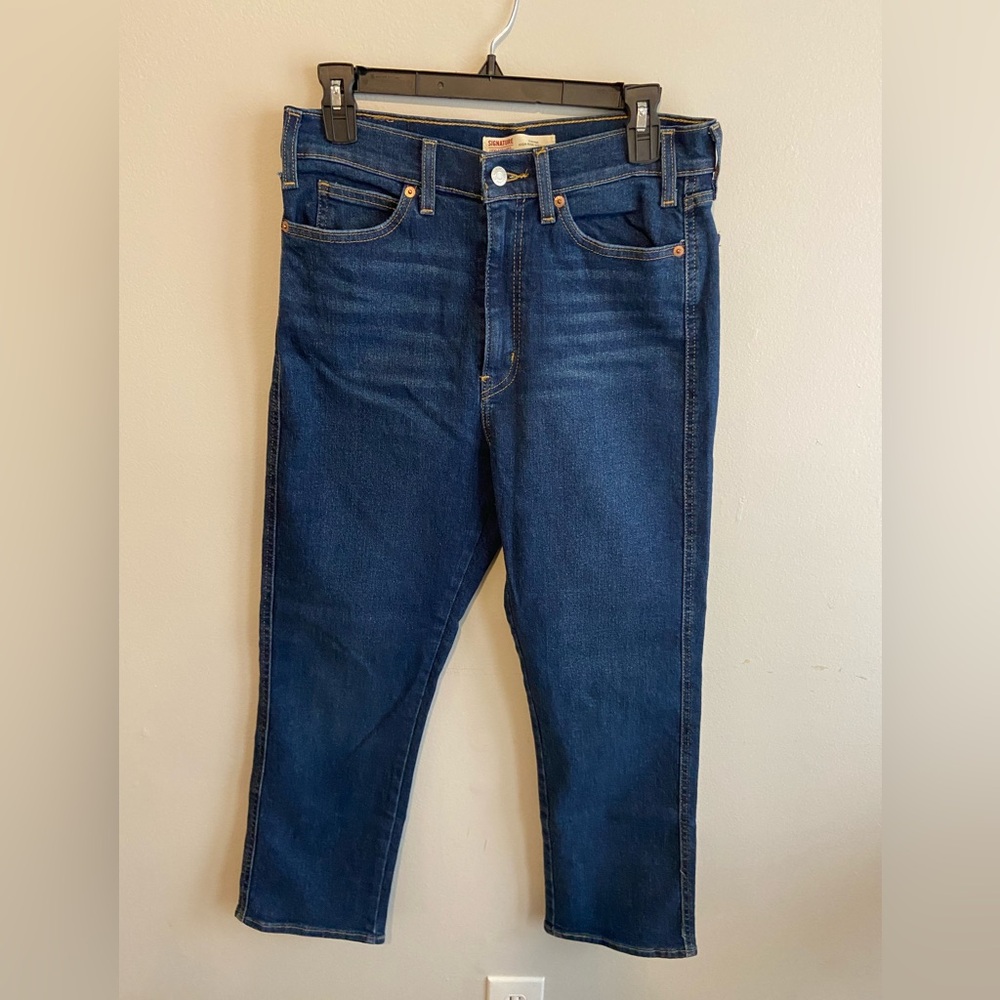Levi’s Signature High Rise Straight